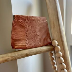 Love & Lore Coin pouch